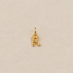 LETTER MOLTEN GOLDEN PENDANT