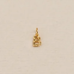 LETTER MOLTEN GOLDEN PENDANT
