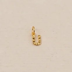 LETTER MOLTEN GOLDEN PENDANT