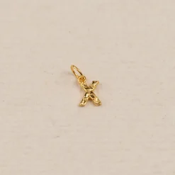 LETTER MOLTEN GOLDEN PENDANT