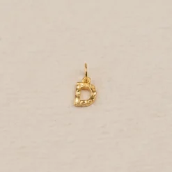 LETTER MOLTEN GOLDEN PENDANT