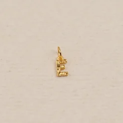 LETTER MOLTEN GOLDEN PENDANT