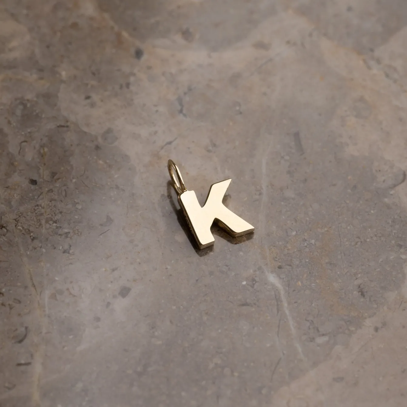 LETTER SOLID GOLD PENDANT
