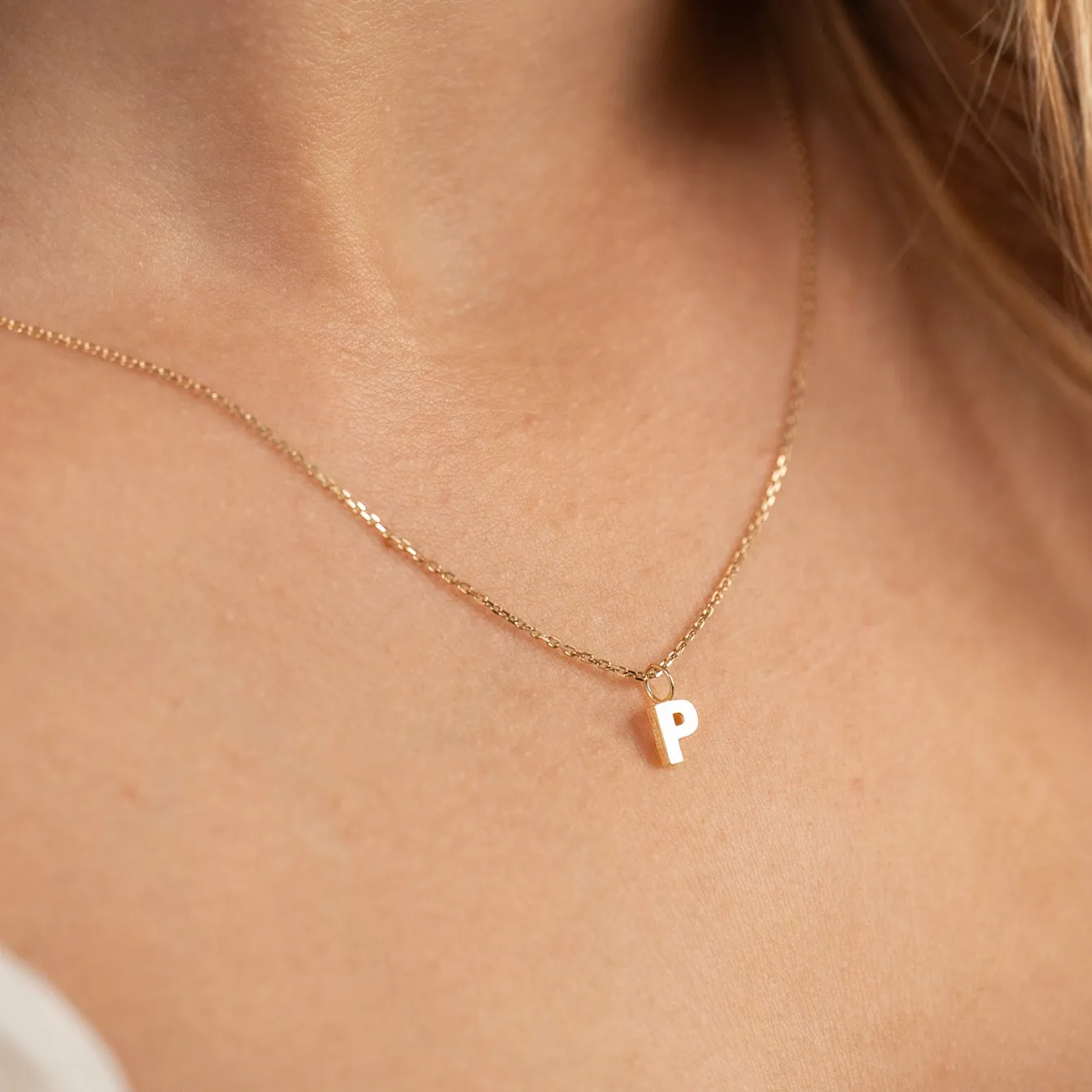LETTER SOLID GOLD PENDANT