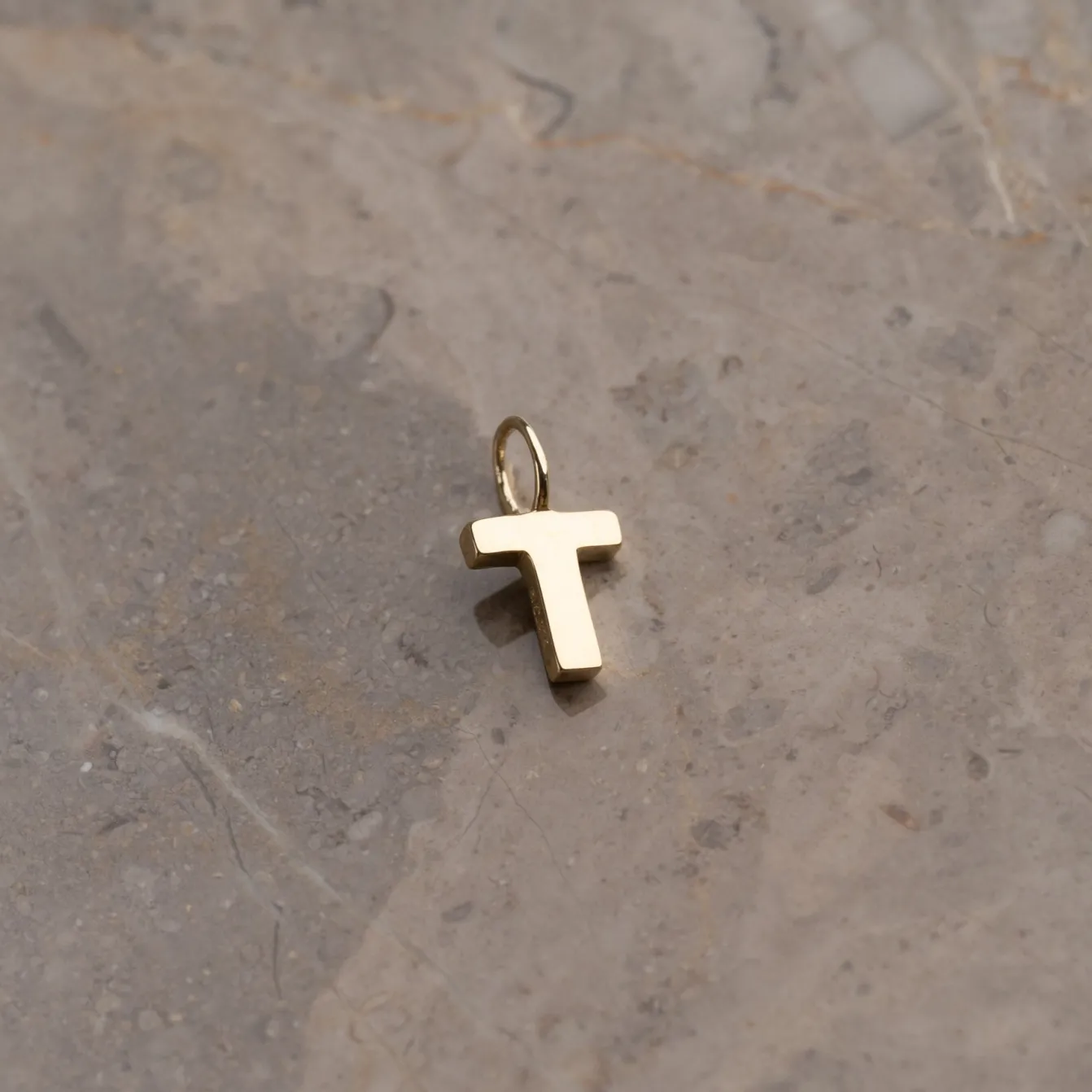LETTER SOLID GOLD PENDANT