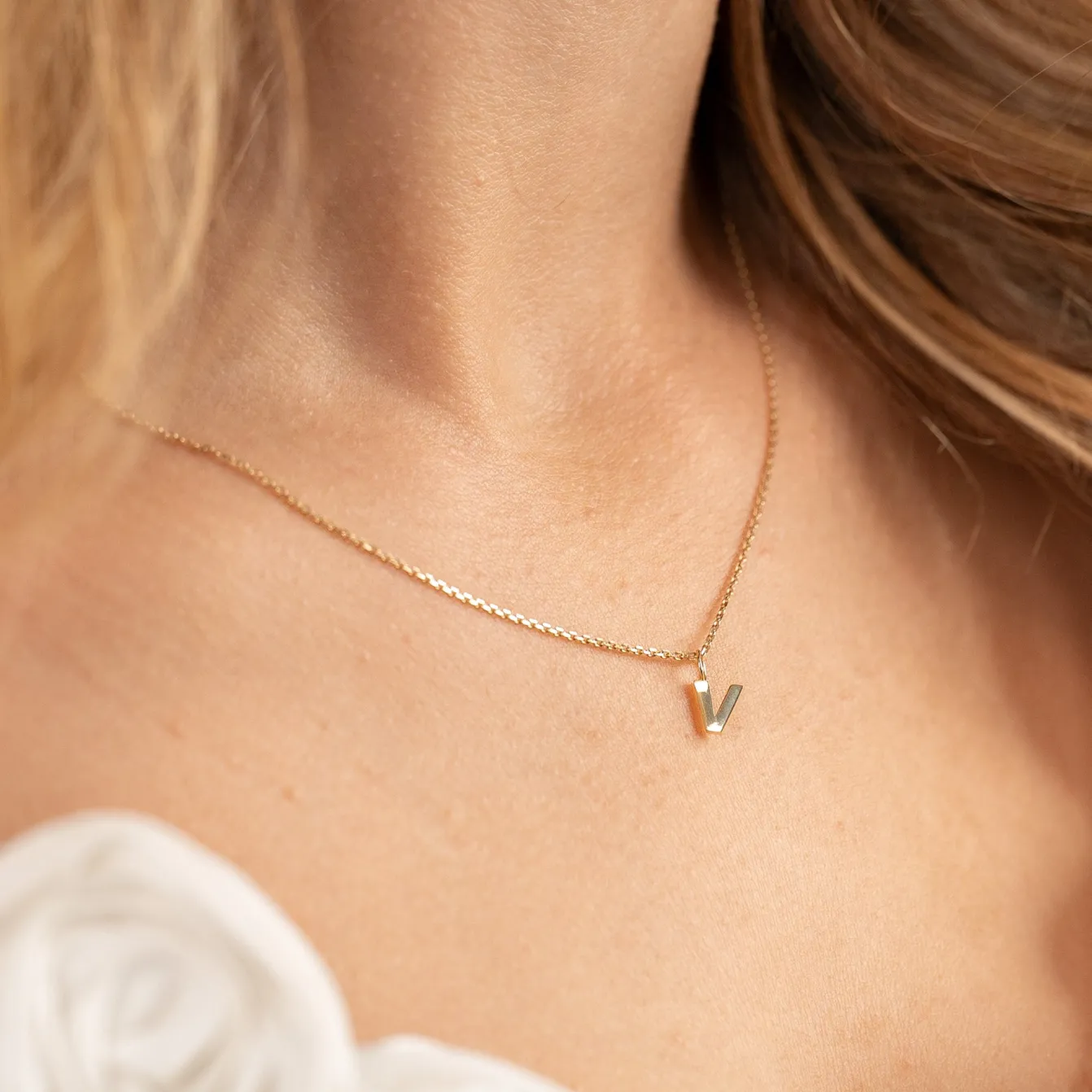 LETTER SOLID GOLD PENDANT