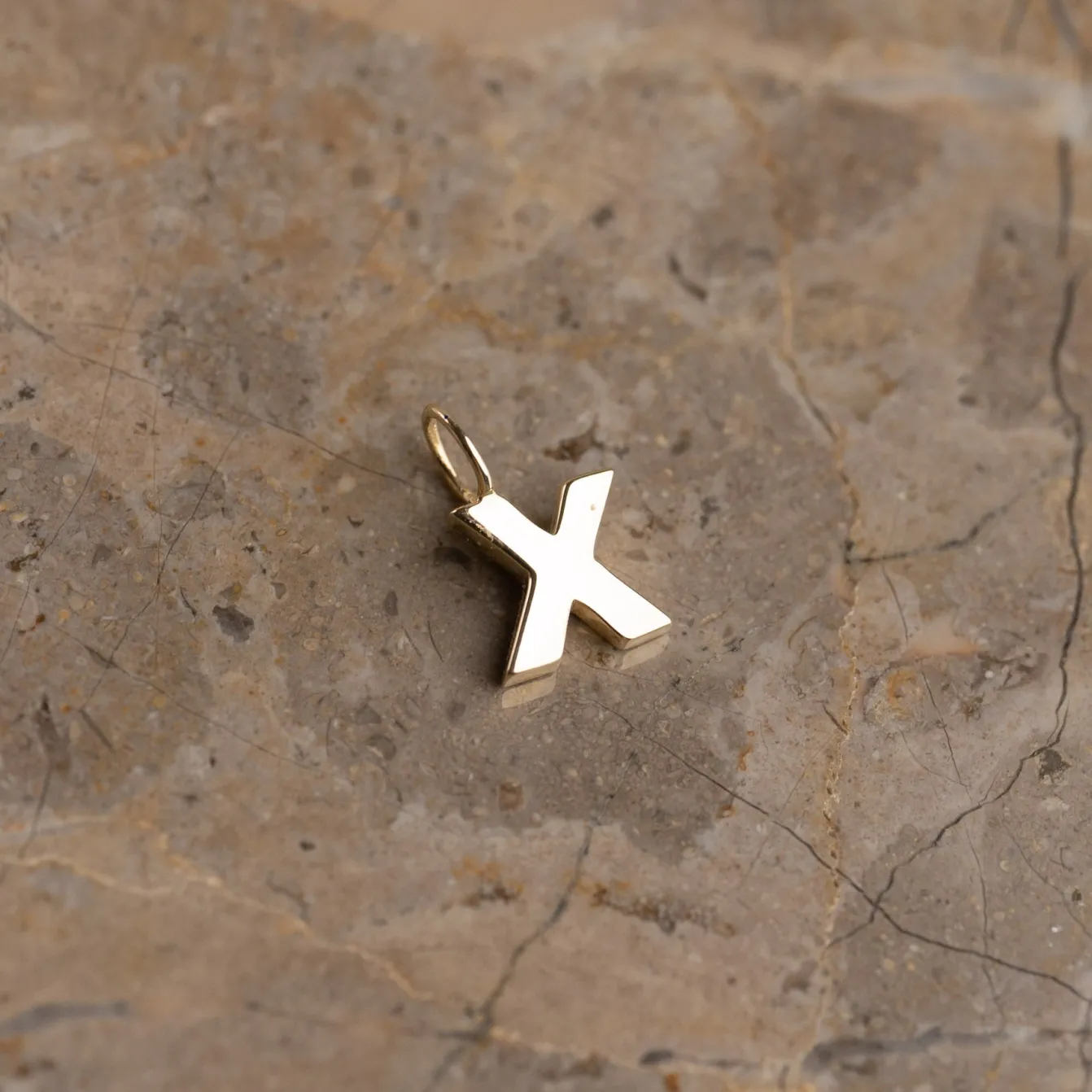 LETTER SOLID GOLD PENDANT