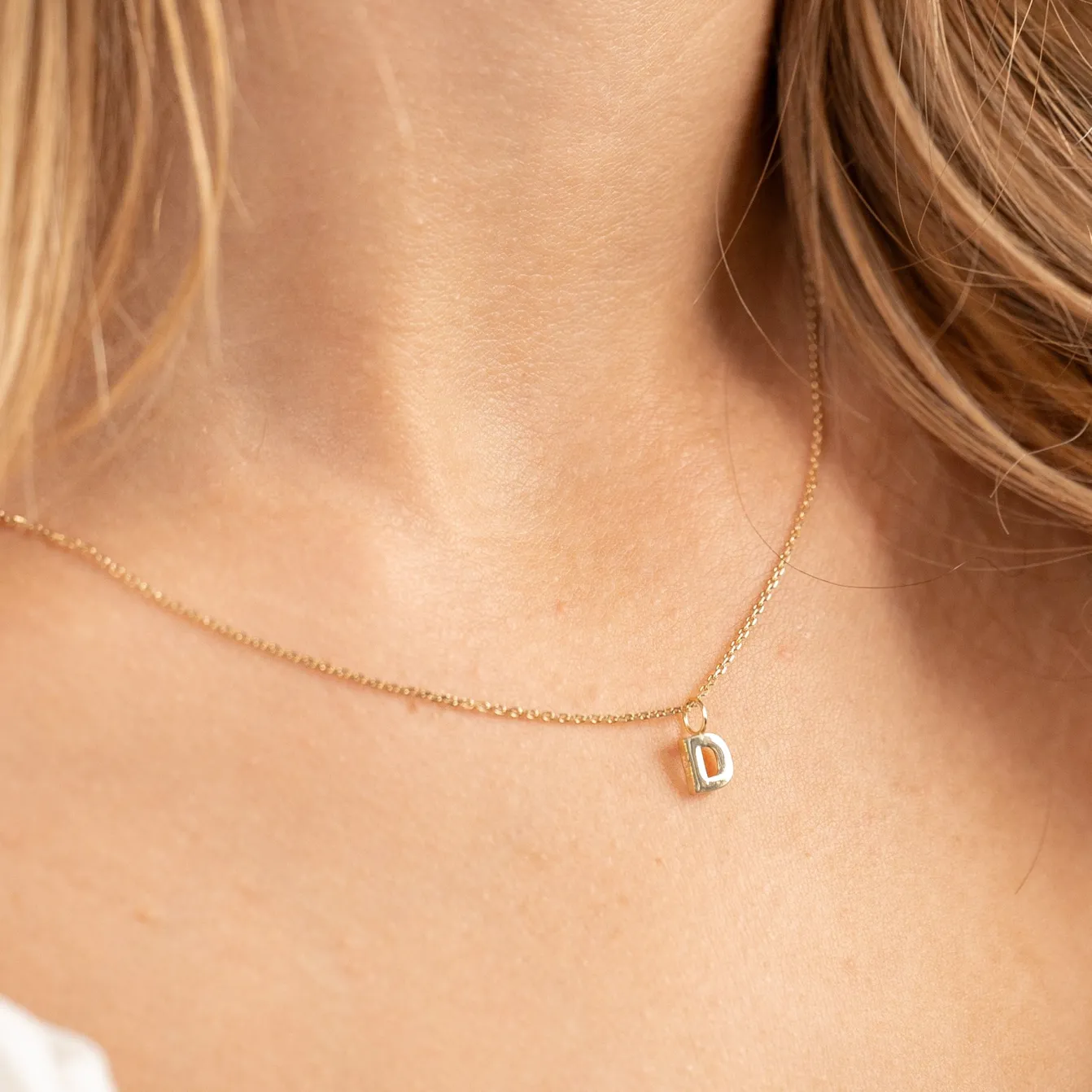 LETTER SOLID GOLD PENDANT