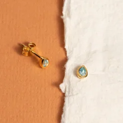 LOLA BLUE GOLDEN STUD EARRING
