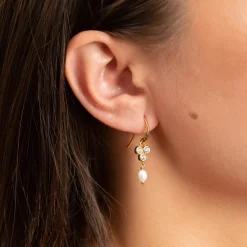 LOUISE PEARL GOLDEN EARRING - Sisi Copenhagen