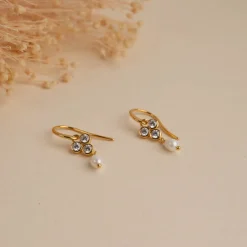 LOUISE PEARL GOLDEN EARRING - Sisi Copenhagen