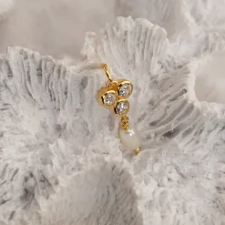 LOUISE PEARL GOLDEN PENDANT - Sisi Copenhagen
