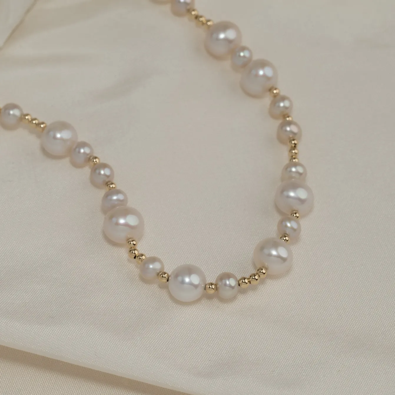 MACY PEARL SOLID GOLD NECKLACE