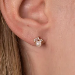MAEVE PEARL SOLID GOLD STUD EARRING