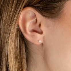 MAGGIE PEARL SOLID GOLD STUD EARRING - 3mm