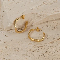 MAIA GOLDEN CREOL EARRING