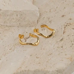 MAIA GOLDEN CREOL EARRING