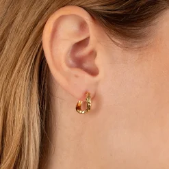 MAIA GOLDEN HUGGIE EARRING