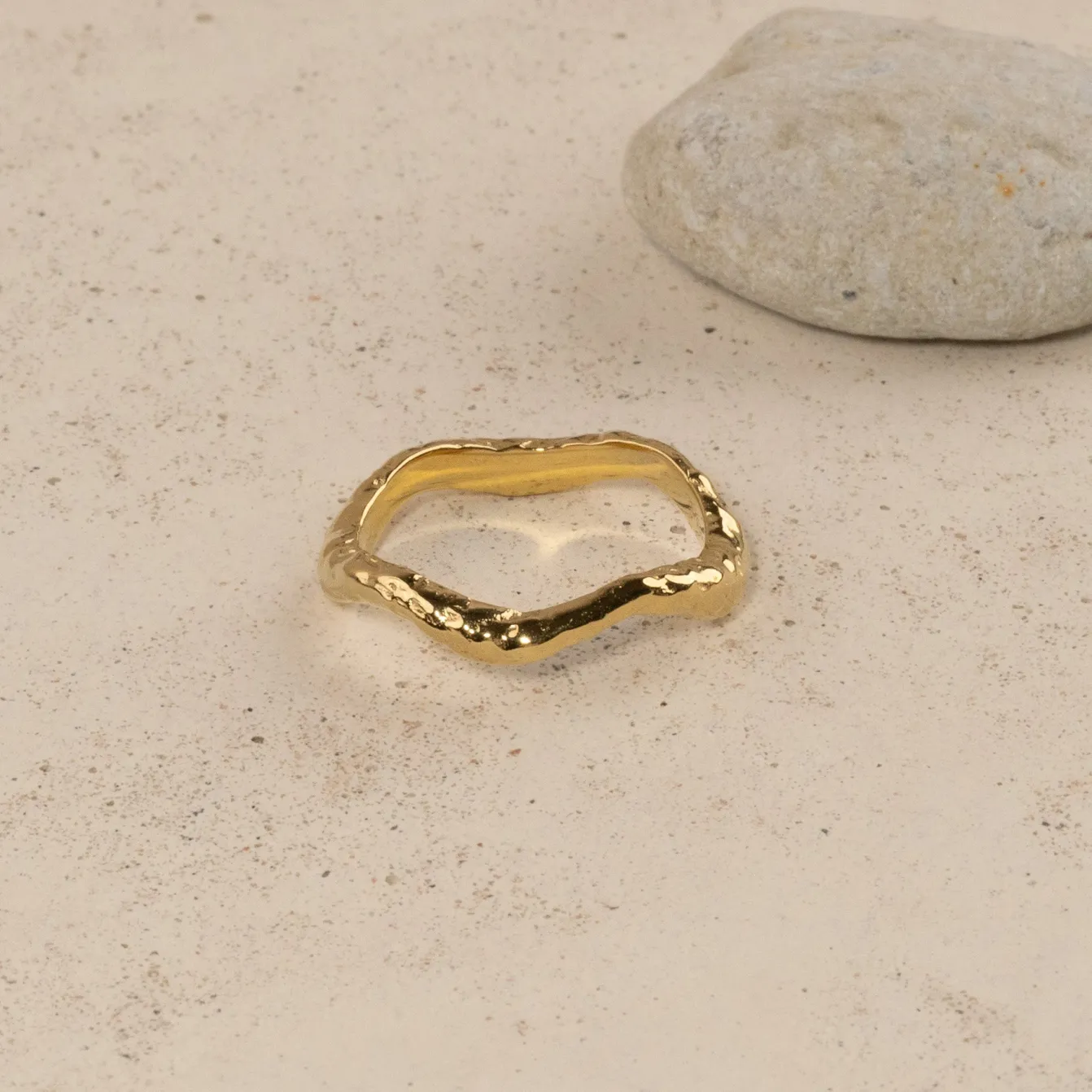 MAIA GOLDEN RING