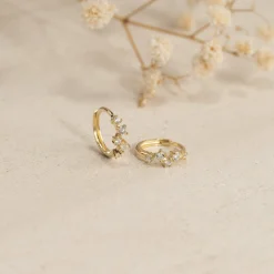 MAISIE CRYSTAL SOLID GOLD CREOL EARRING