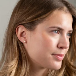 Margot Perle Massiv Guld Ørestikker - 5mm - Sisi Copenhagen