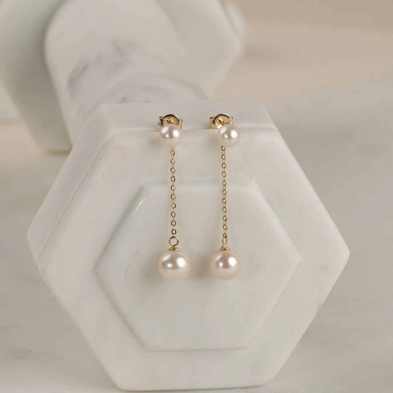 MARIS PEARL SOLID GOLD EARRING