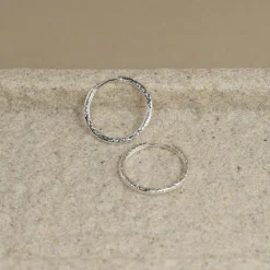 MATILDA LARGE SILVER CREOL EARRING - Sisi Copenhagen
