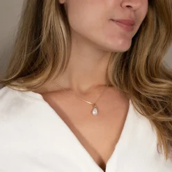 MAUD PEARL SOLID GOLD PENDANT