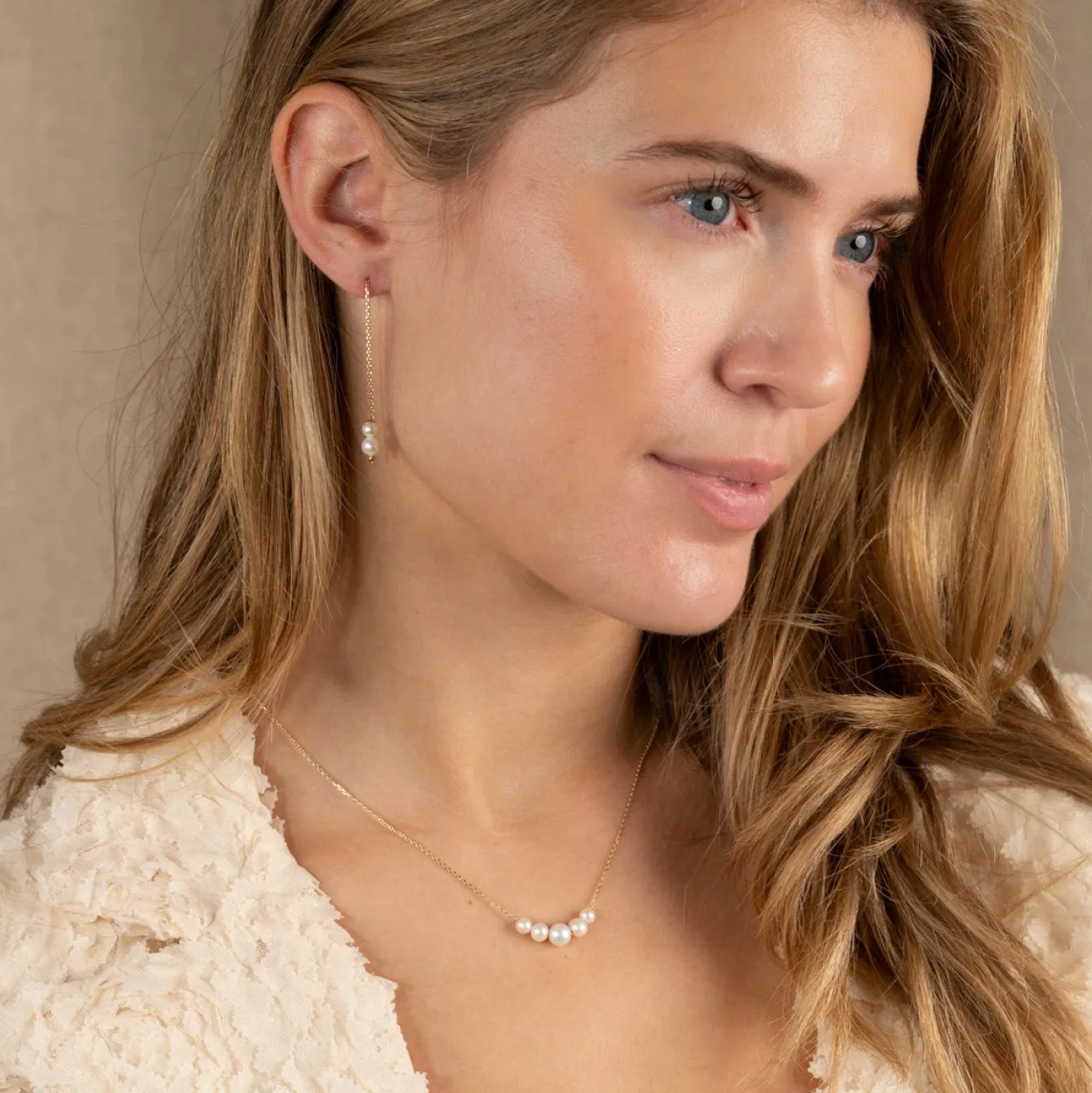 MEGHAN PEARL SOLID GOLD NECKLACE