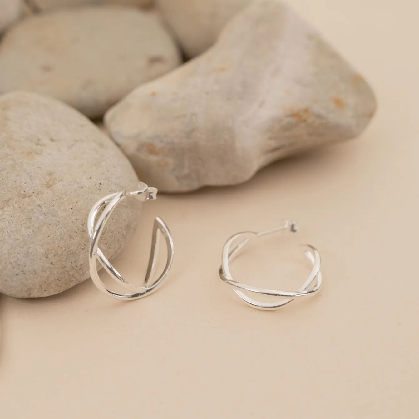 MIA SILVER CREOL EARRING - Sisi Copenhagen