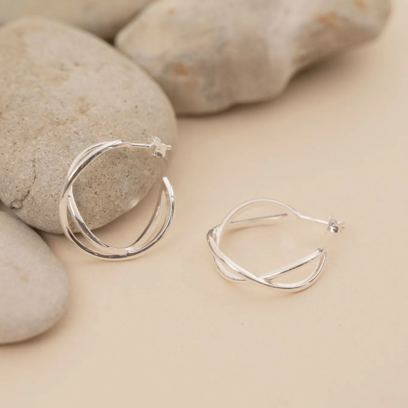 MIA SILVER CREOL EARRING - Sisi Copenhagen