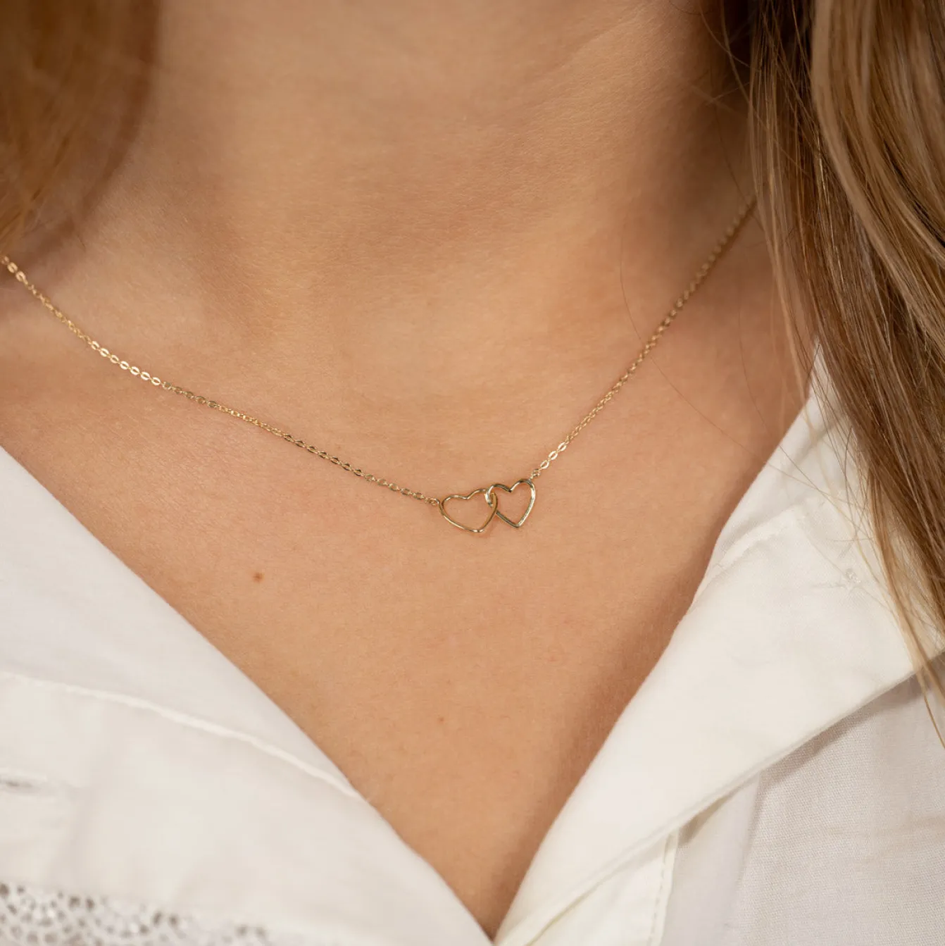 MILA SOLID GOLD NECKLACE