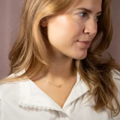 MILA SOLID GOLD NECKLACE