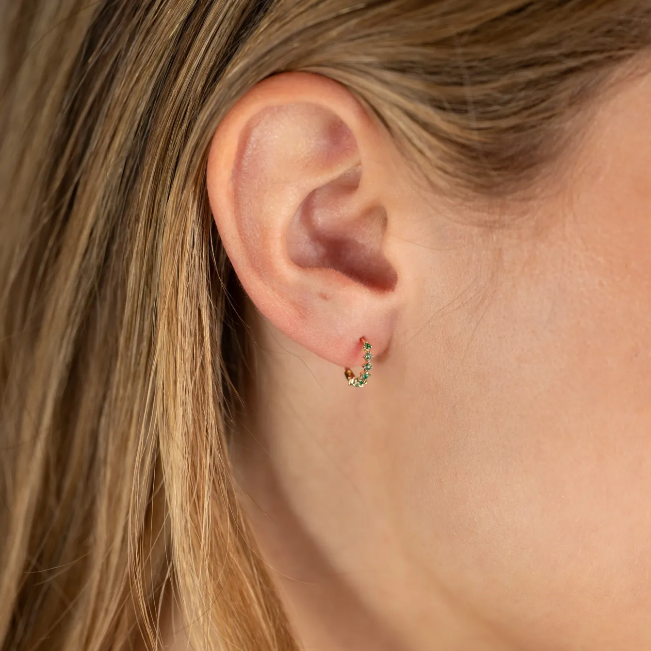 MILEY GREEN AGATE SOLID GOLD EARRING