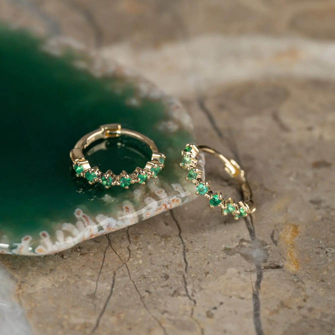 MILEY GREEN AGATE SOLID GOLD EARRING