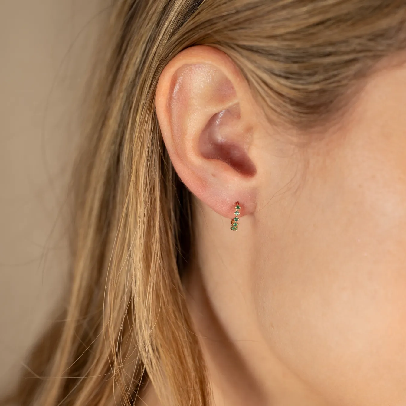 MILEY GREEN AGATE SOLID GOLD EARRING