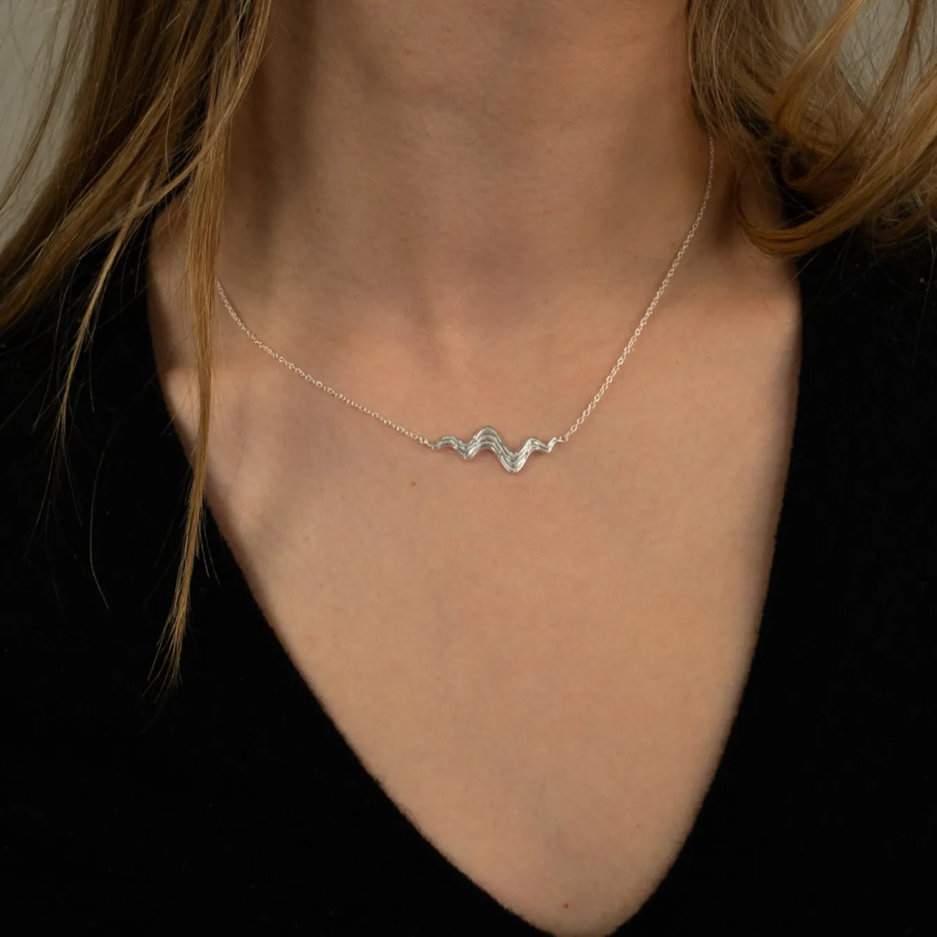 MOANA SILVER NECKLACE