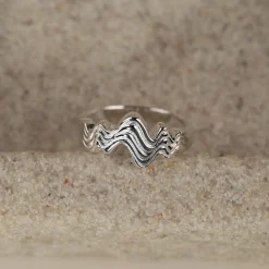 MOANA SILVER RING