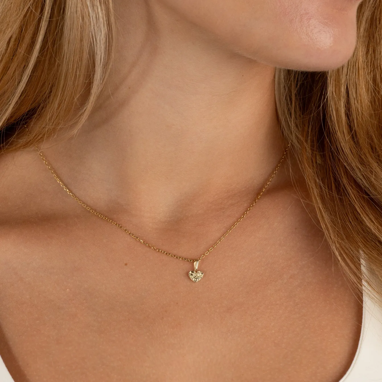 MOLTEN HEART SOLID GOLD PENDANT