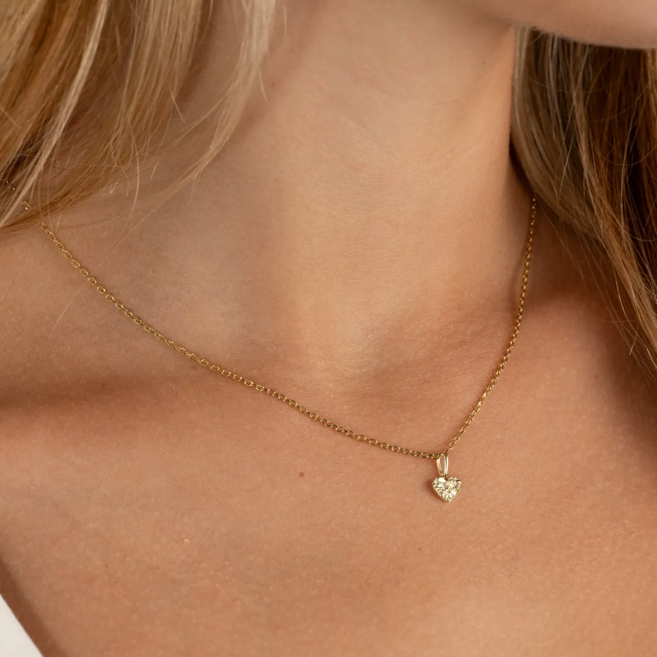 MOLTEN HEART SOLID GOLD PENDANT