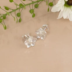 MONA PEARL SILVER STUD EARRING