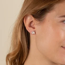 MONA PEARL SILVER STUD EARRING