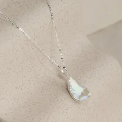 NELLIE PEARL SILVER PENDANT