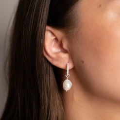 NOELLA PEARL SILVER EARRING CHARM - Sisi Copenhagen
