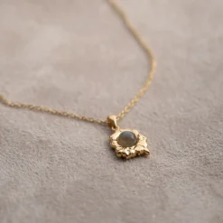 OPHELIA DARK GREY GOLDEN PENDANT