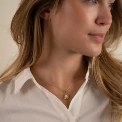 OPHELIA LIGHT GREY GOLDEN PENDANT