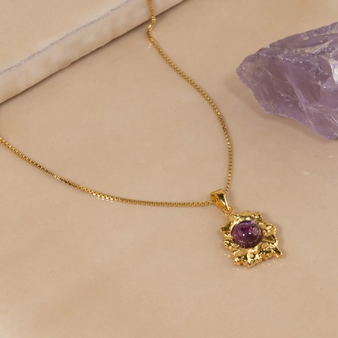 OPHELIA PURPLE GOLDEN PENDANT