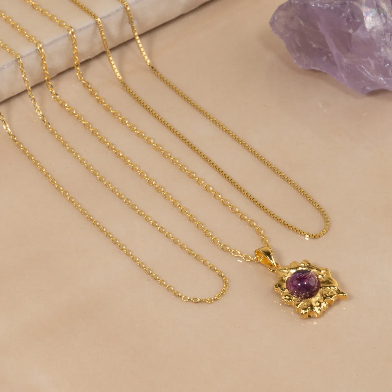 OPHELIA PURPLE GOLDEN PENDANT
