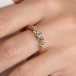 ORGANIC CLUSTER DIAMOND RING - 0.7ct - YG