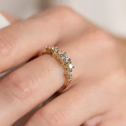 ORGANIC CLUSTER DIAMOND RING - 0.7ct - YG